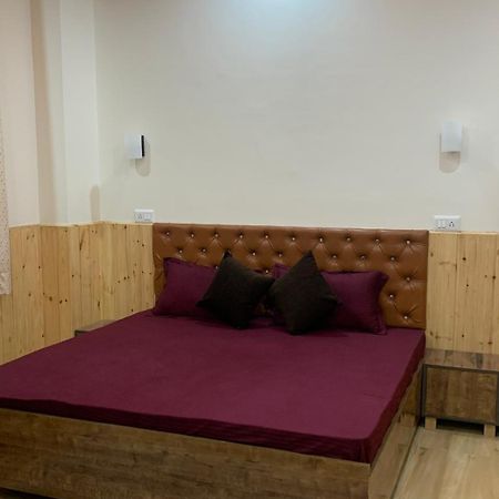 Tulip Flowing River View Hotel. Shamshi المظهر الخارجي الصورة