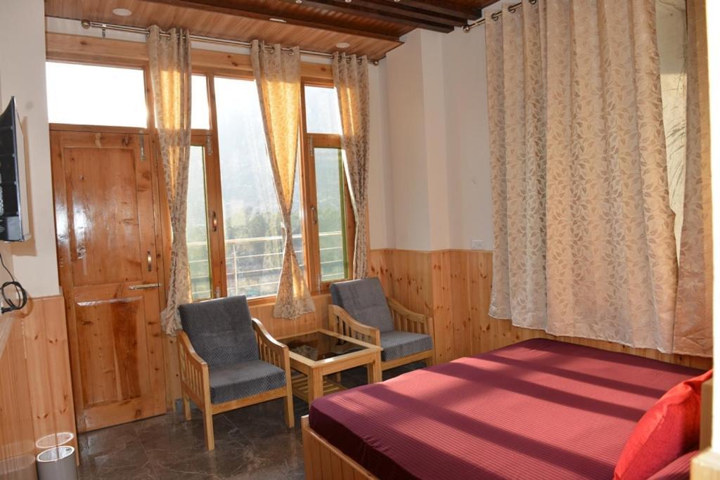 Tulip Flowing River View Hotel. Shamshi المظهر الخارجي الصورة