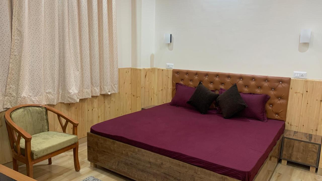 Tulip Flowing River View Hotel. Shamshi المظهر الخارجي الصورة