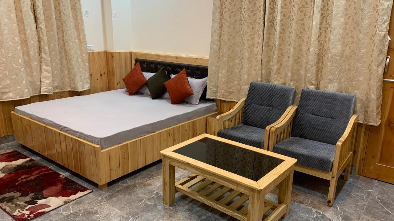Tulip Flowing River View Hotel. Shamshi المظهر الخارجي الصورة