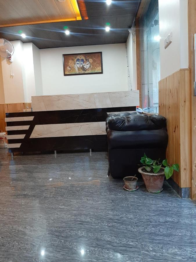 Tulip Flowing River View Hotel. Shamshi المظهر الخارجي الصورة